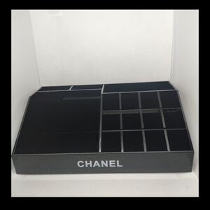 Novelty Black Makeup Organizer